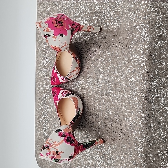 Jessica Simpson Claudette floral pump - Picture 5 of 7
